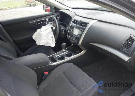 2014 Nissan Altima 2.5 S из США, поврежденный, VIN 1N4AL3AP5EC145815